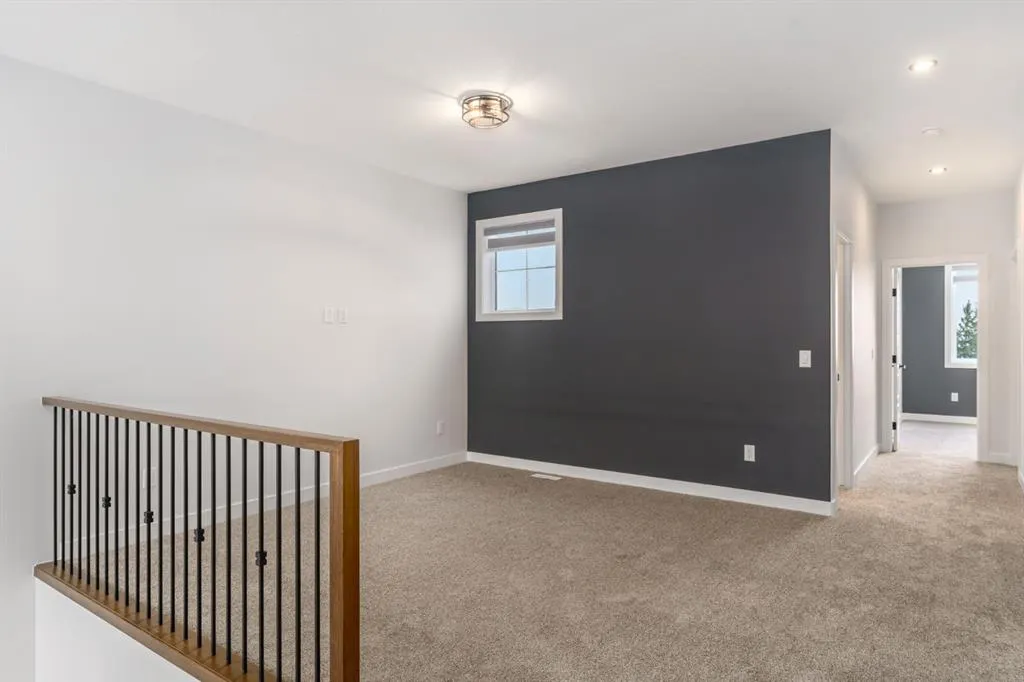 524 Rivercrest View