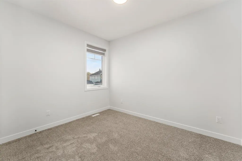 524 Rivercrest View