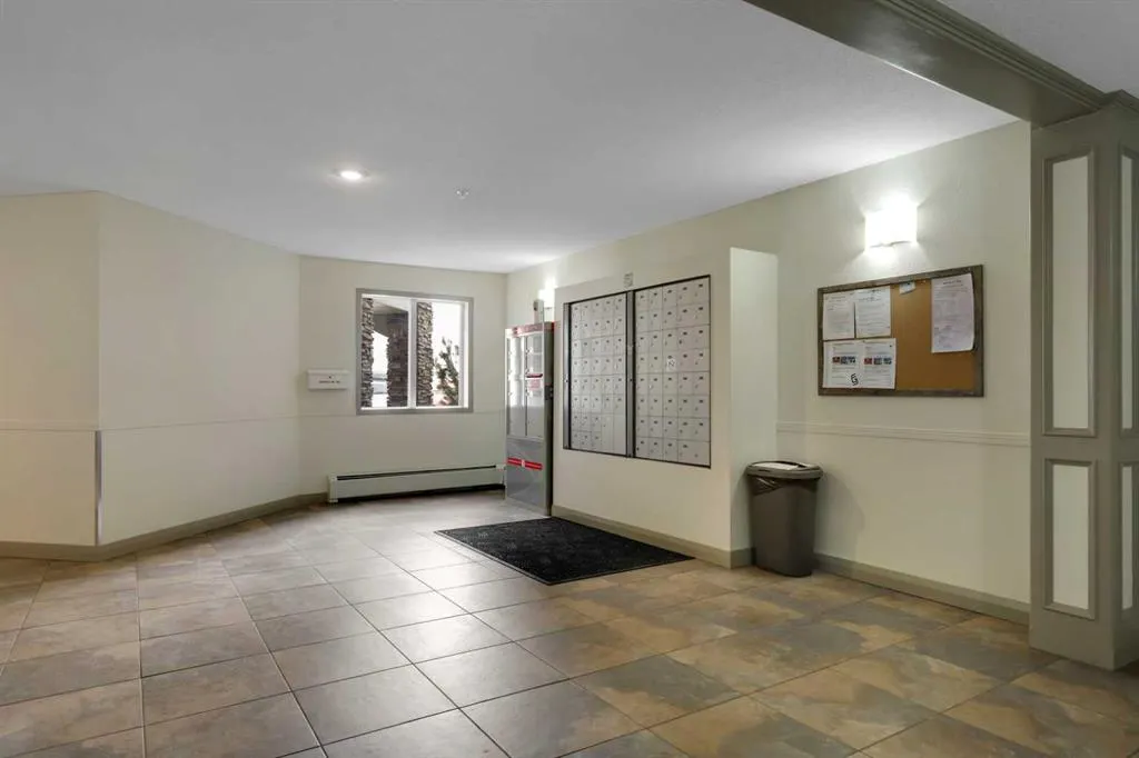 2000 Somervale Court SW, #105
