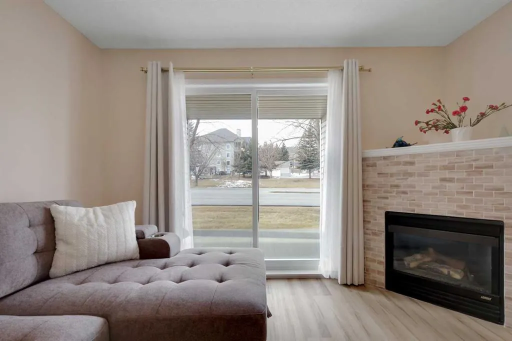 2000 Somervale Court SW, #105