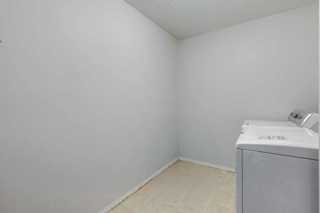 130 Mcrae Street, #7