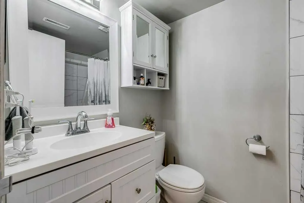 130 Mcrae Street, #7