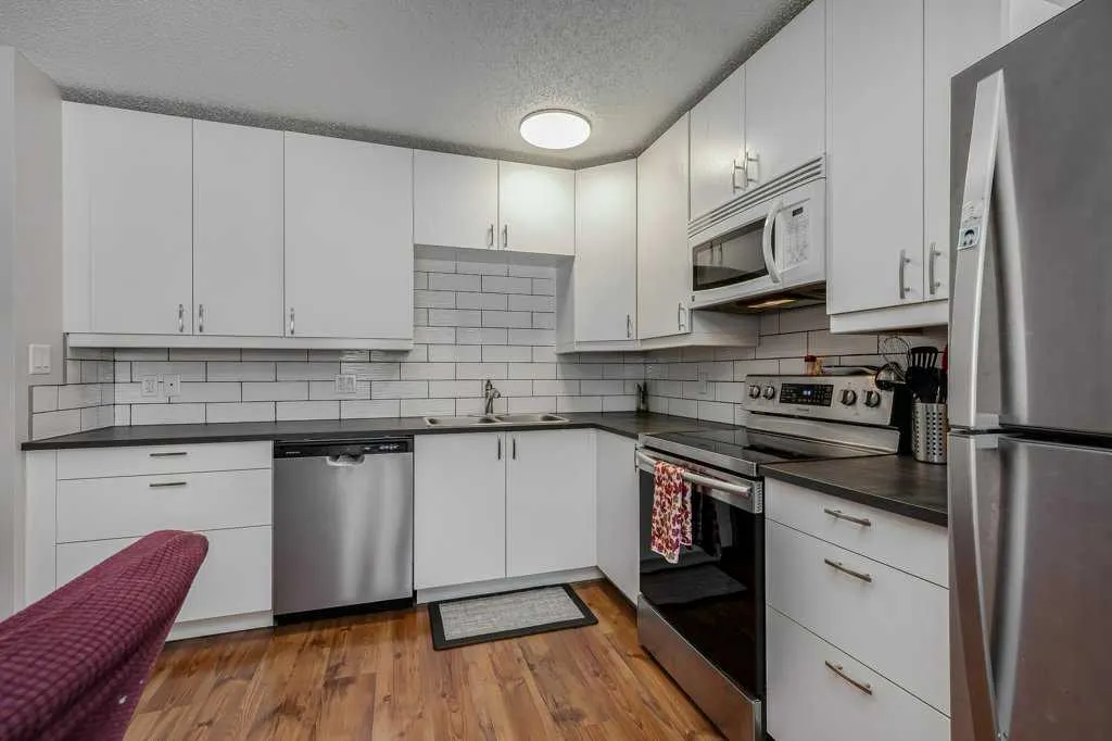 130 Mcrae Street, #7