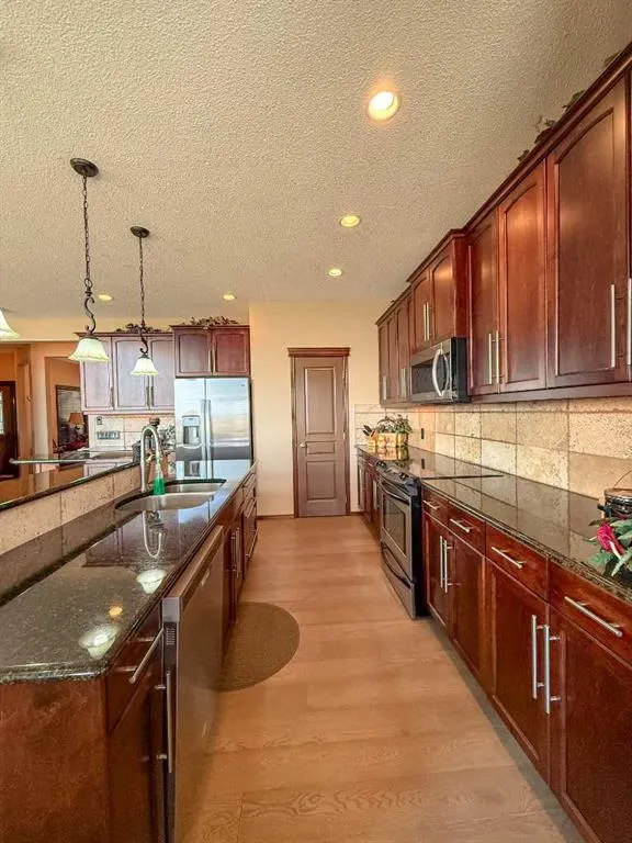 128 Chaparral Valley Drive SE