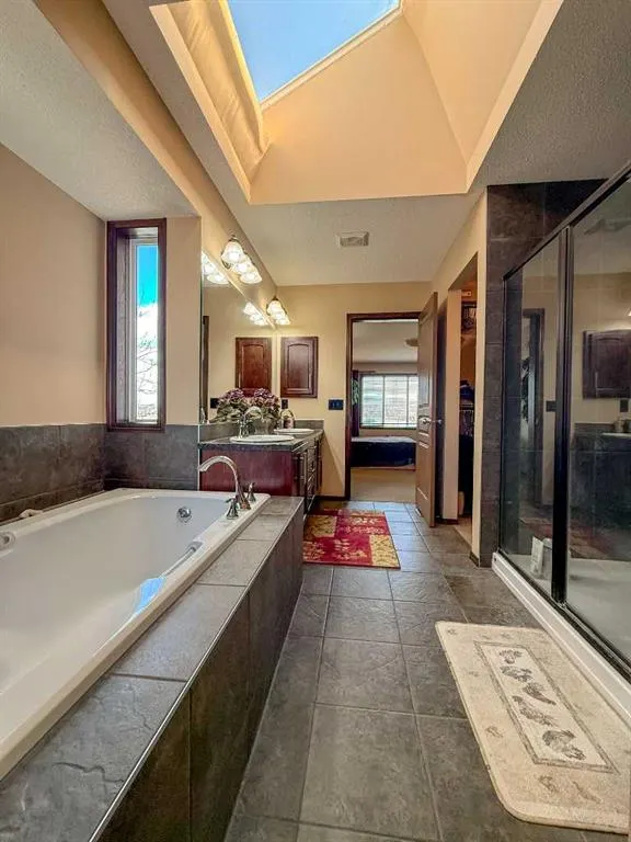 128 Chaparral Valley Drive SE