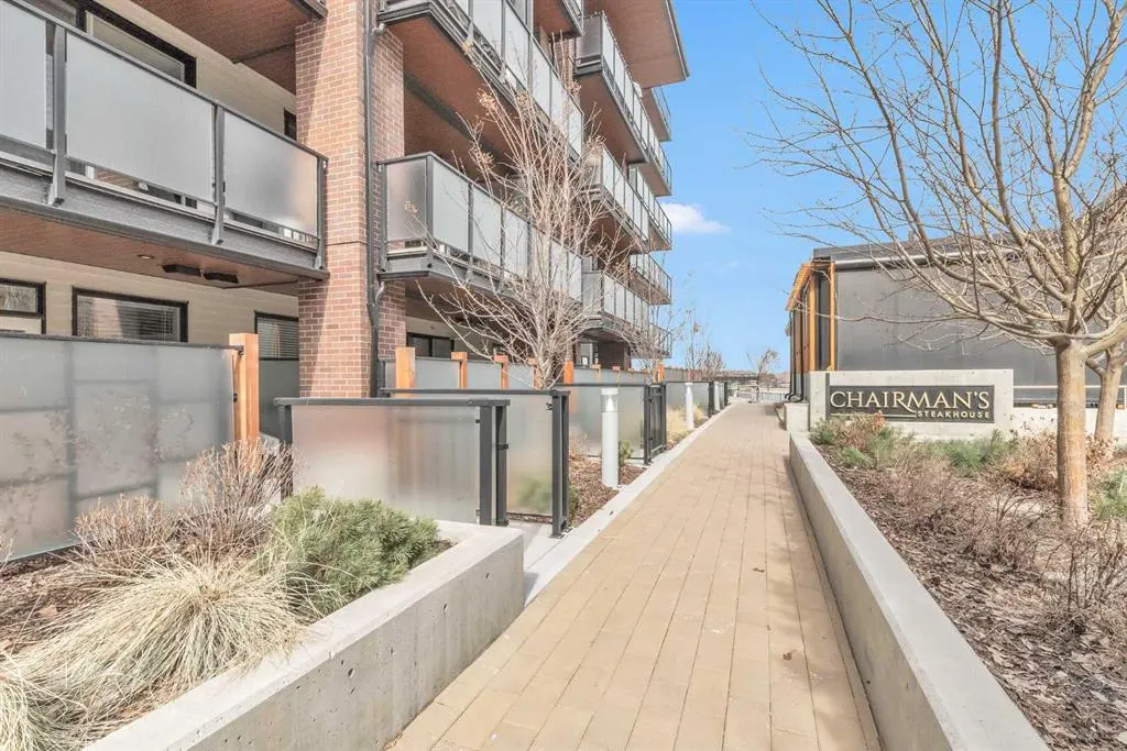 2231 Mahogany Boulevard SE, #108