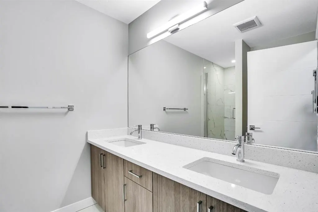 304 Red Sky Villas NE