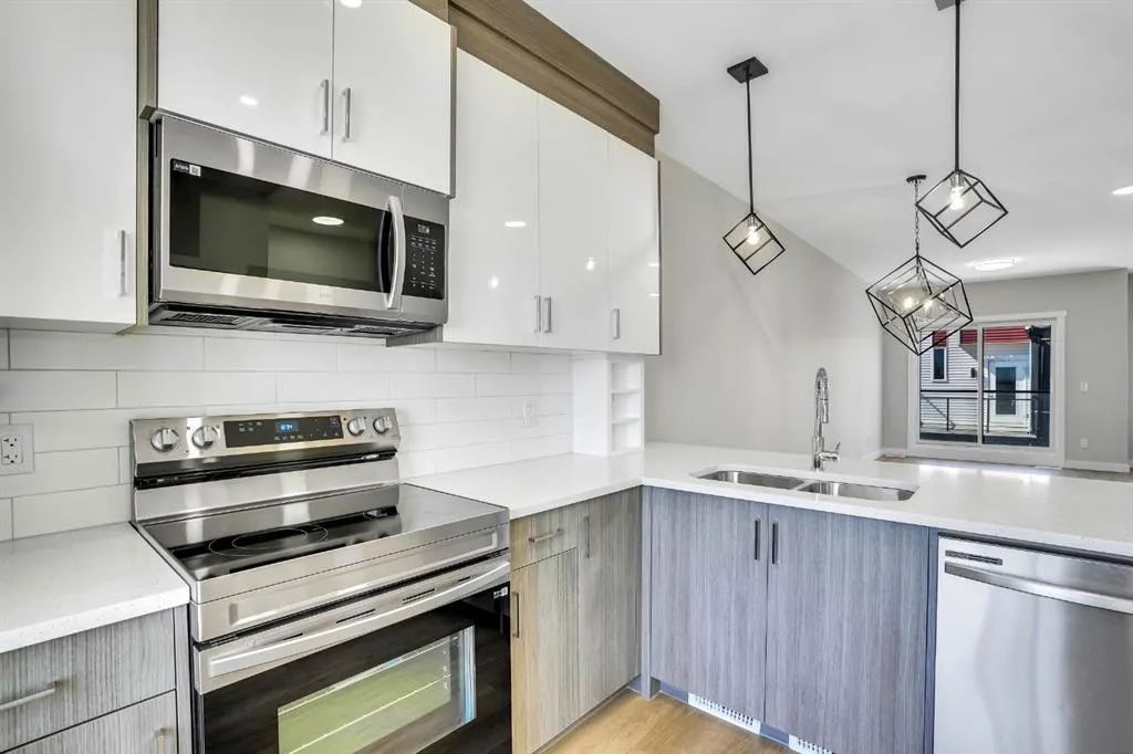 304 Red Sky Villas NE