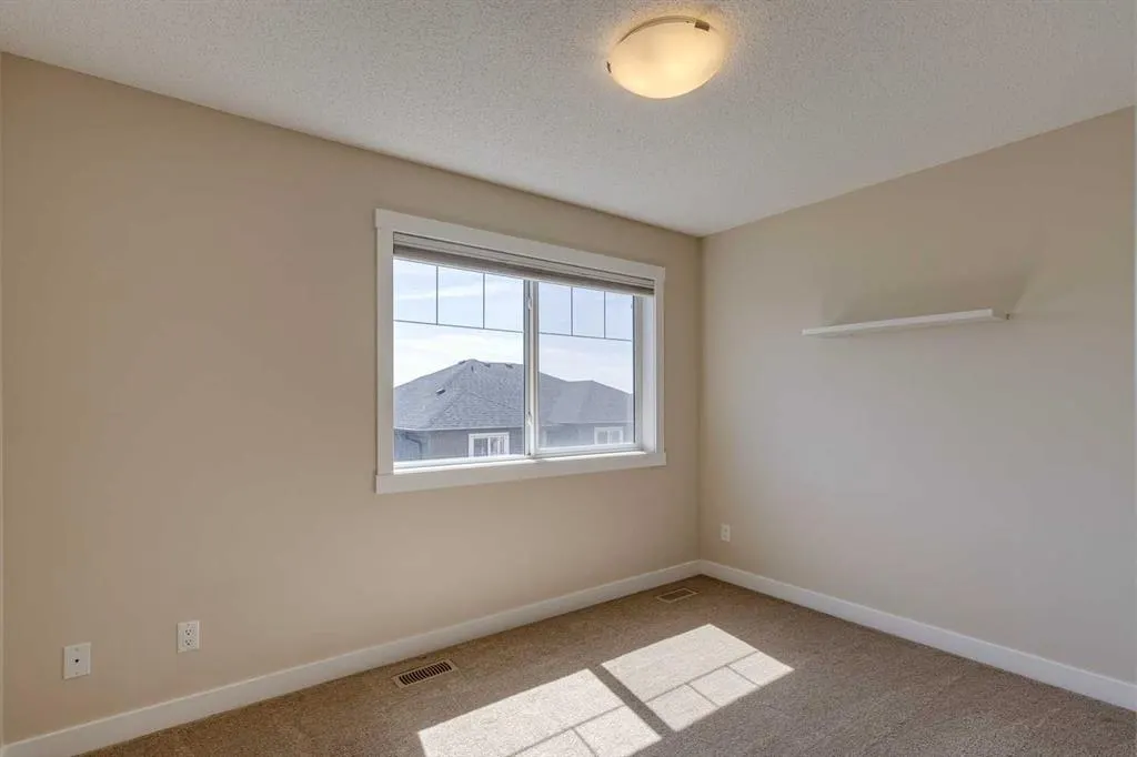 1225 Kings Heights Way SE, #605