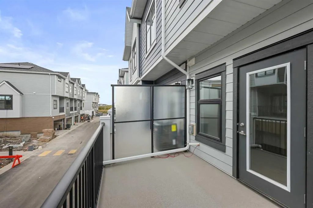 625 Mahogany Road SE