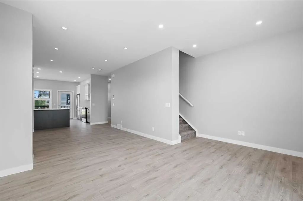 599 Mahogany Road SE