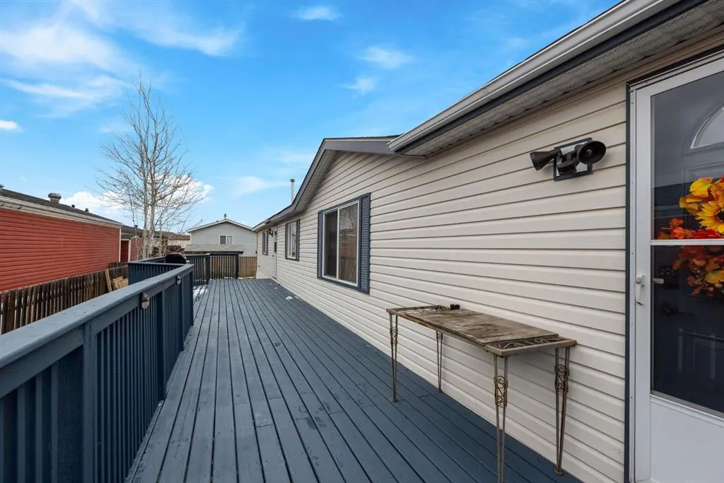 240 Palomino Close