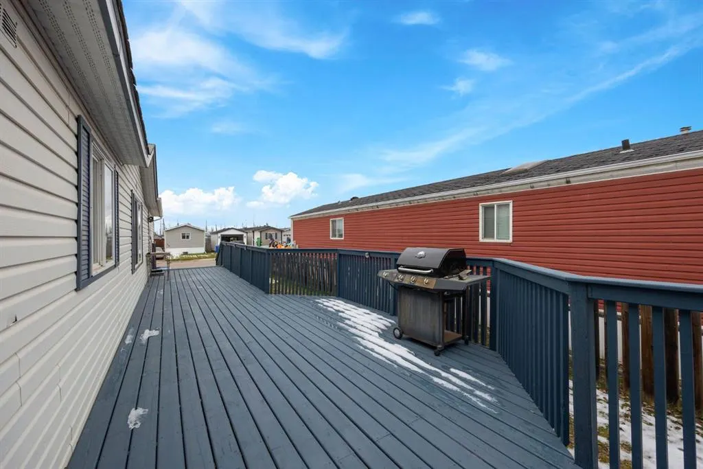 240 Palomino Close