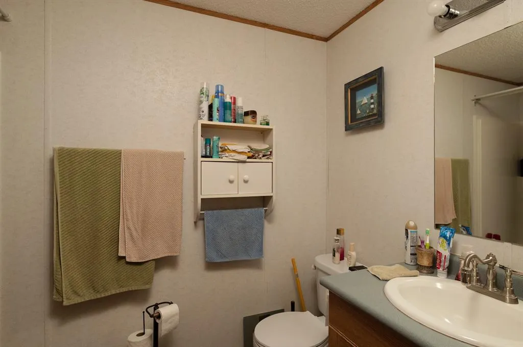 240 Palomino Close