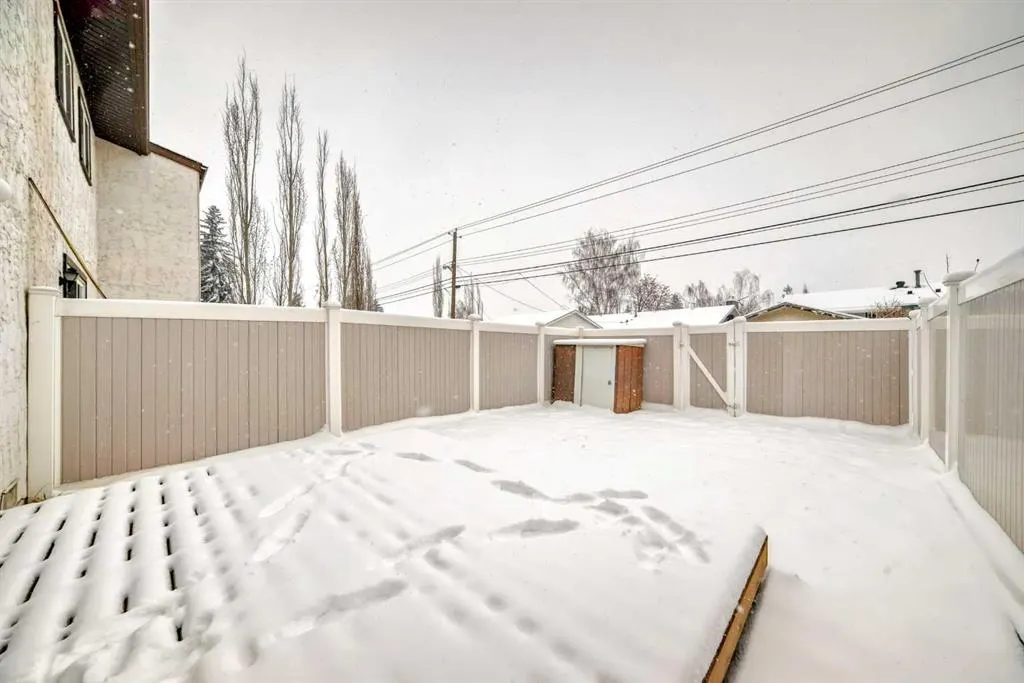 9930 Bonaventure Drive SE, #403
