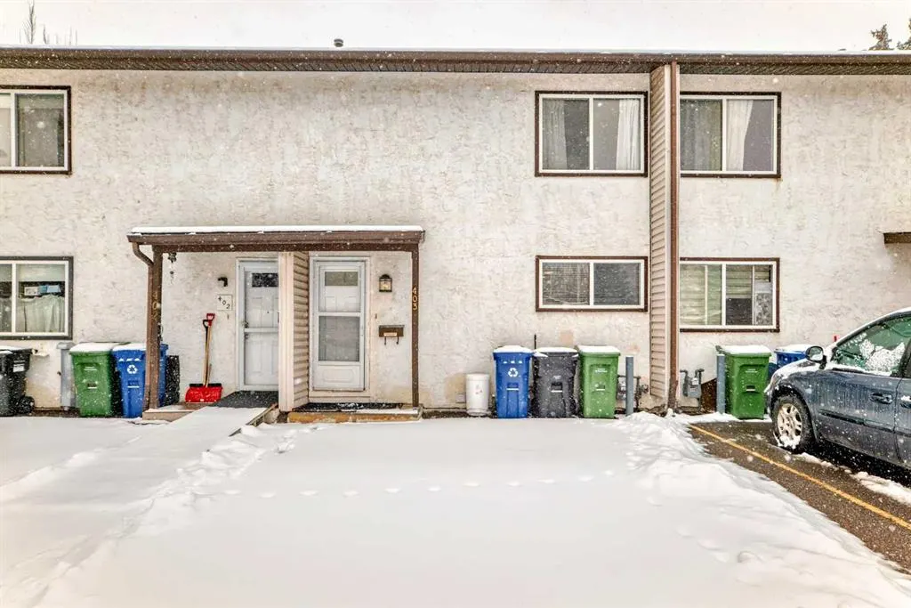 9930 Bonaventure Drive SE, #403