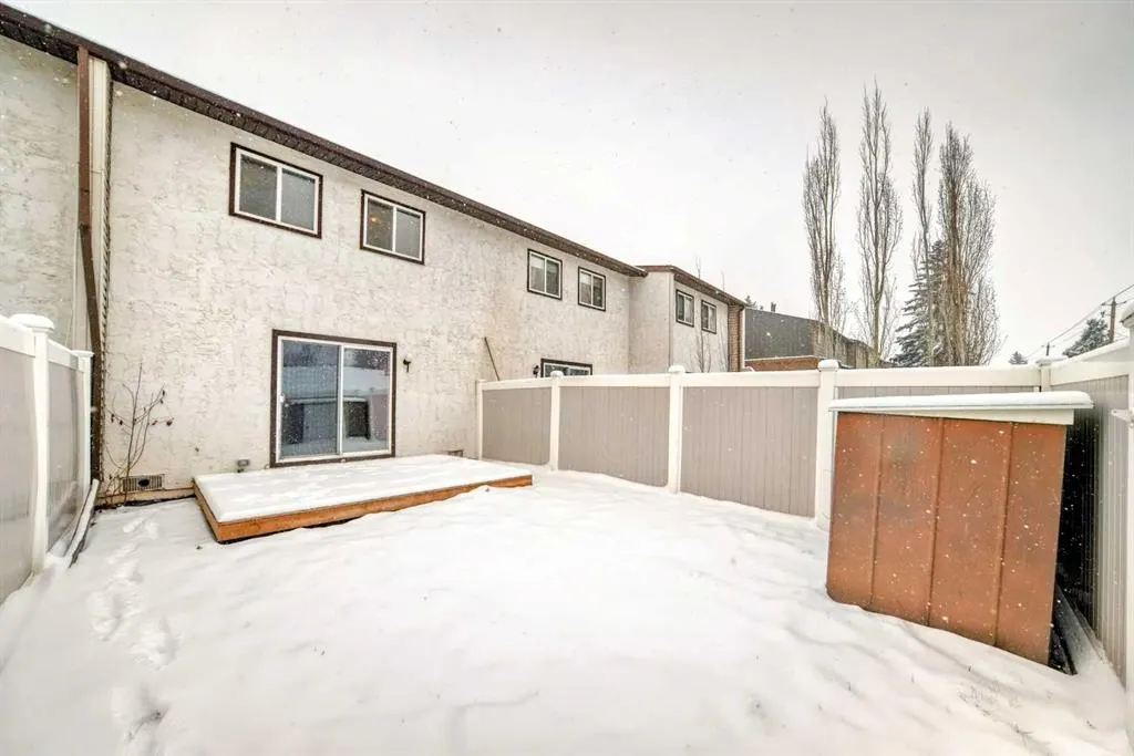 9930 Bonaventure Drive SE, #403