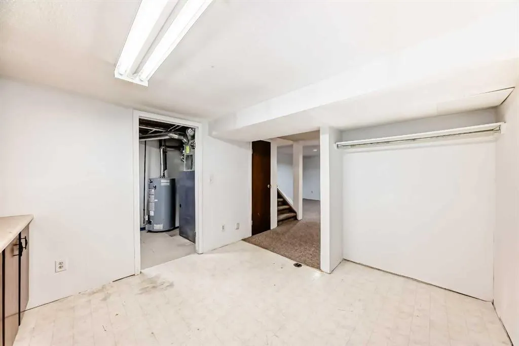 9930 Bonaventure Drive SE, #403