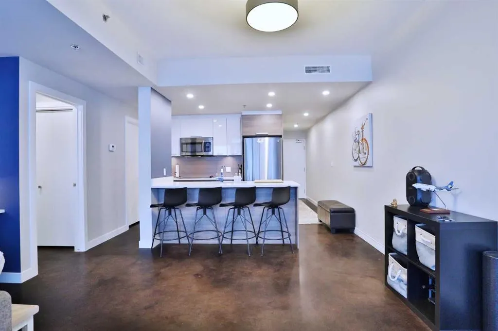 235 9A Street NW, #408