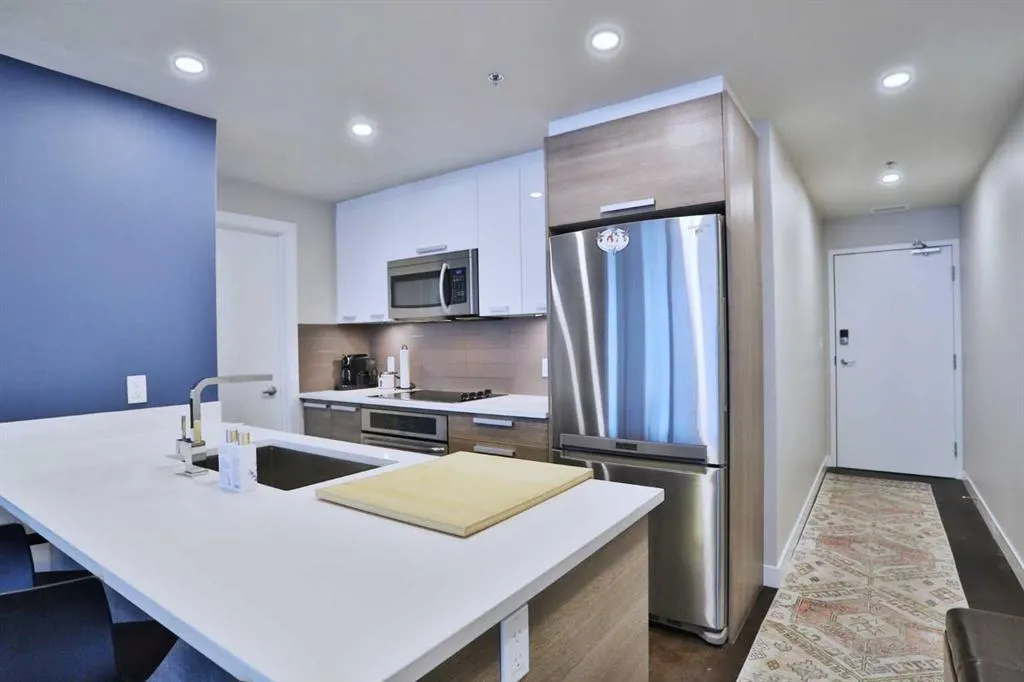 235 9A Street NW, #408