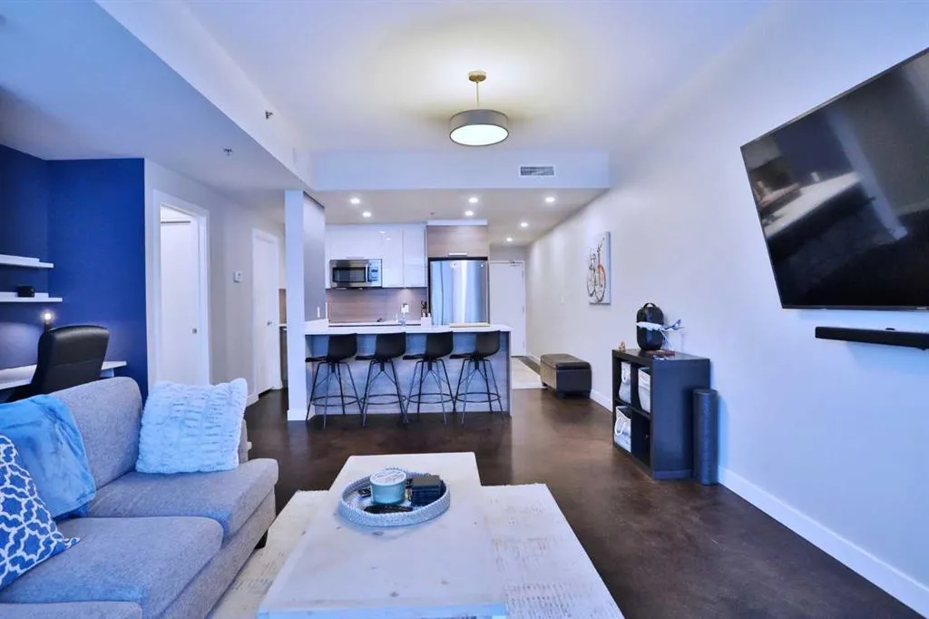235 9A Street NW, #408