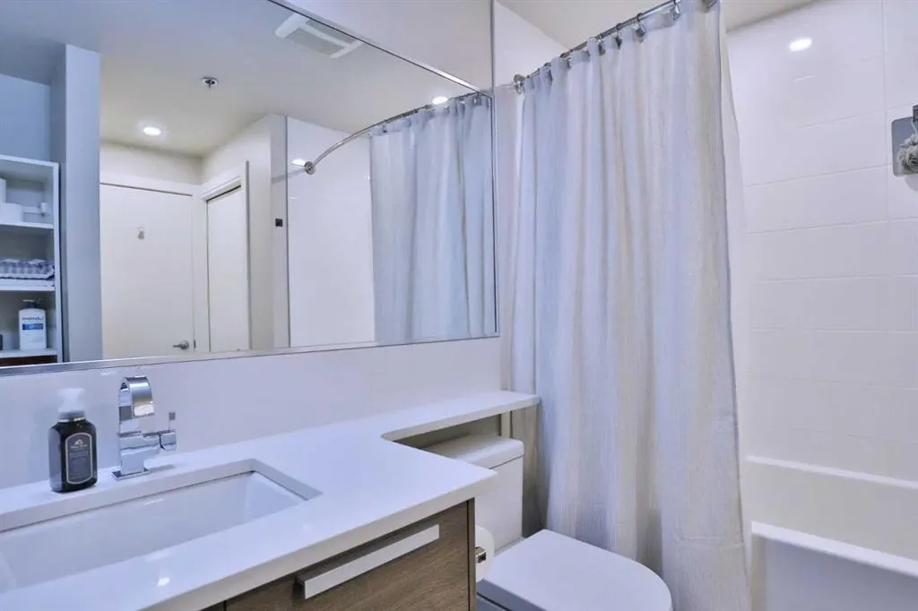 235 9A Street NW, #408
