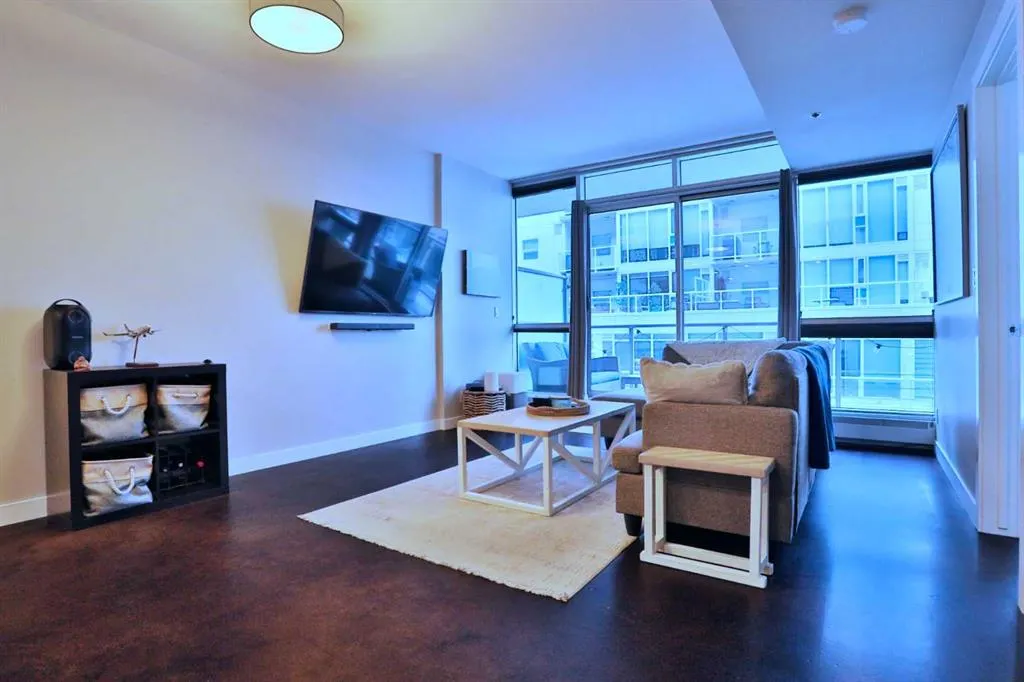 235 9A Street NW, #408