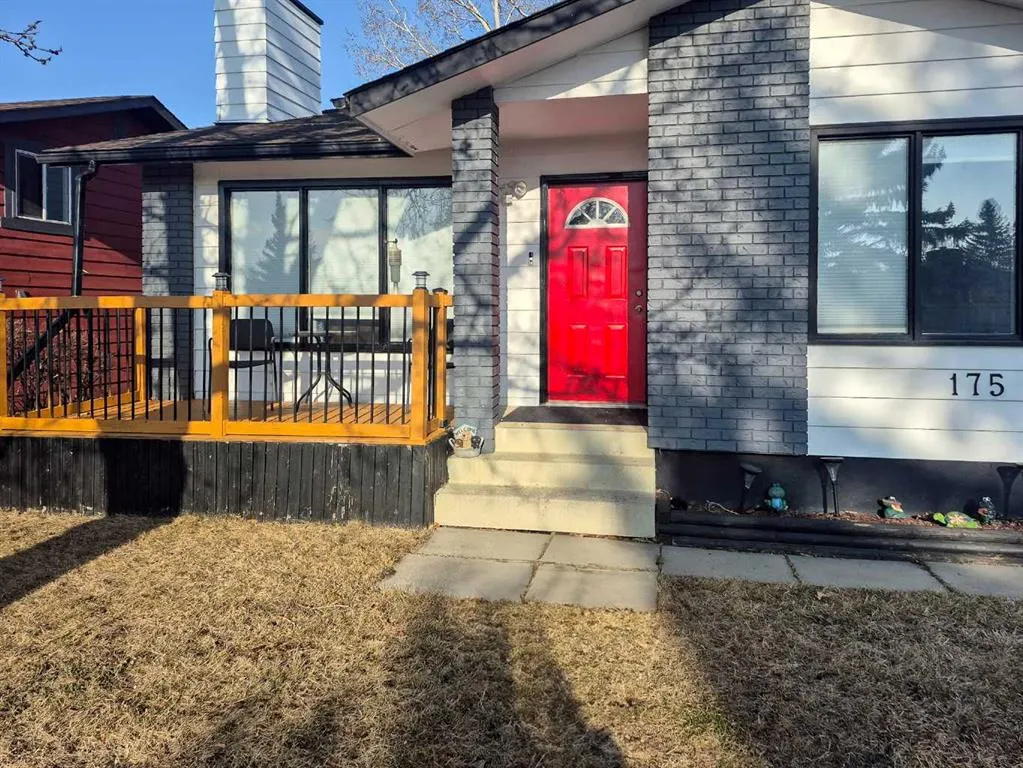 175 Carr Crescent
