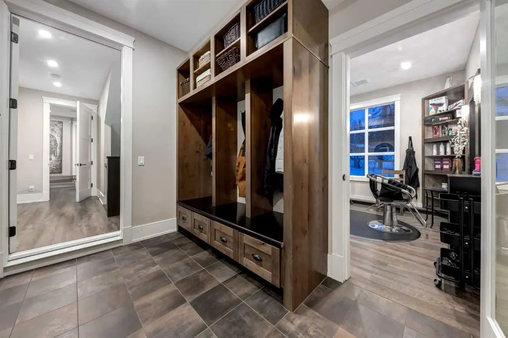 232025 48 Street E, #200