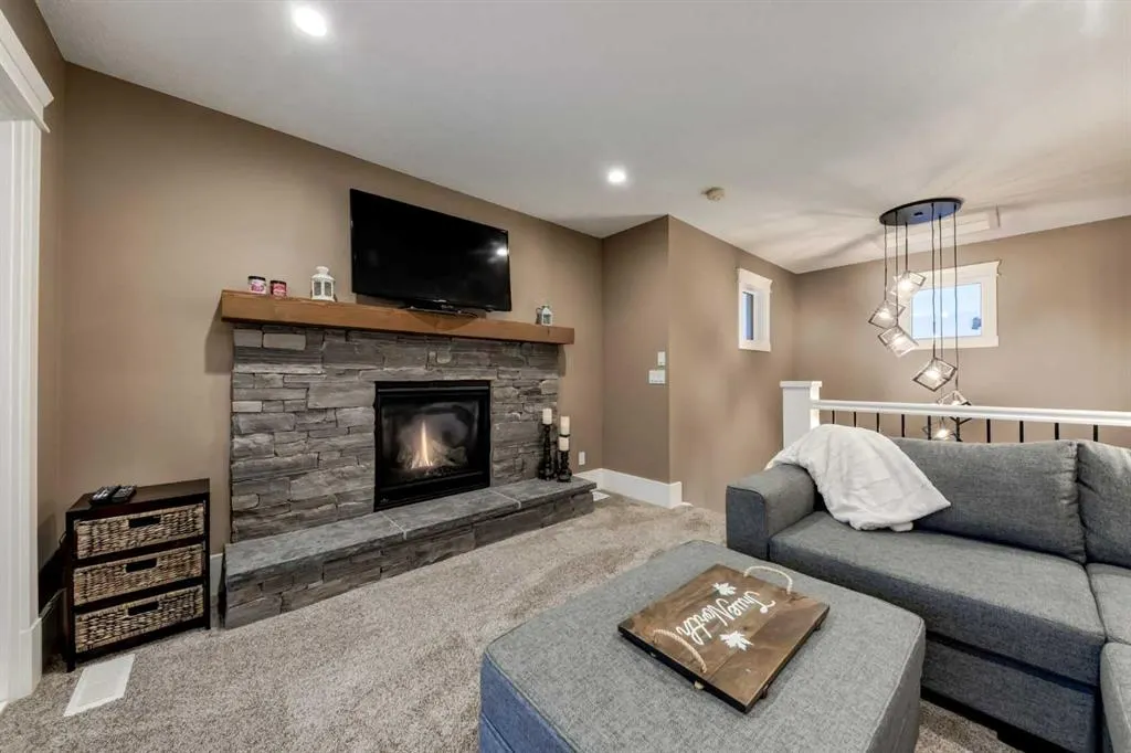 232025 48 Street E, #200