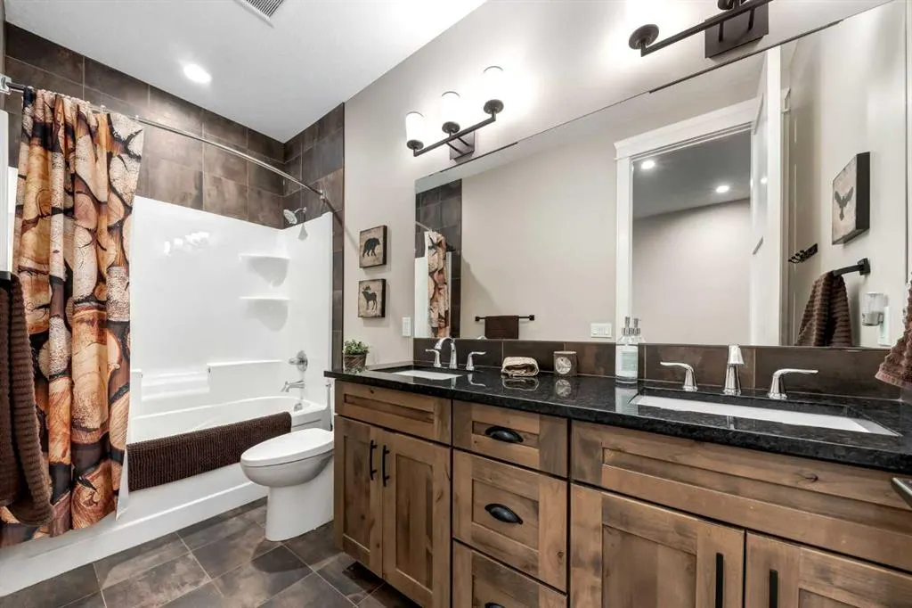 232025 48 Street E, #200