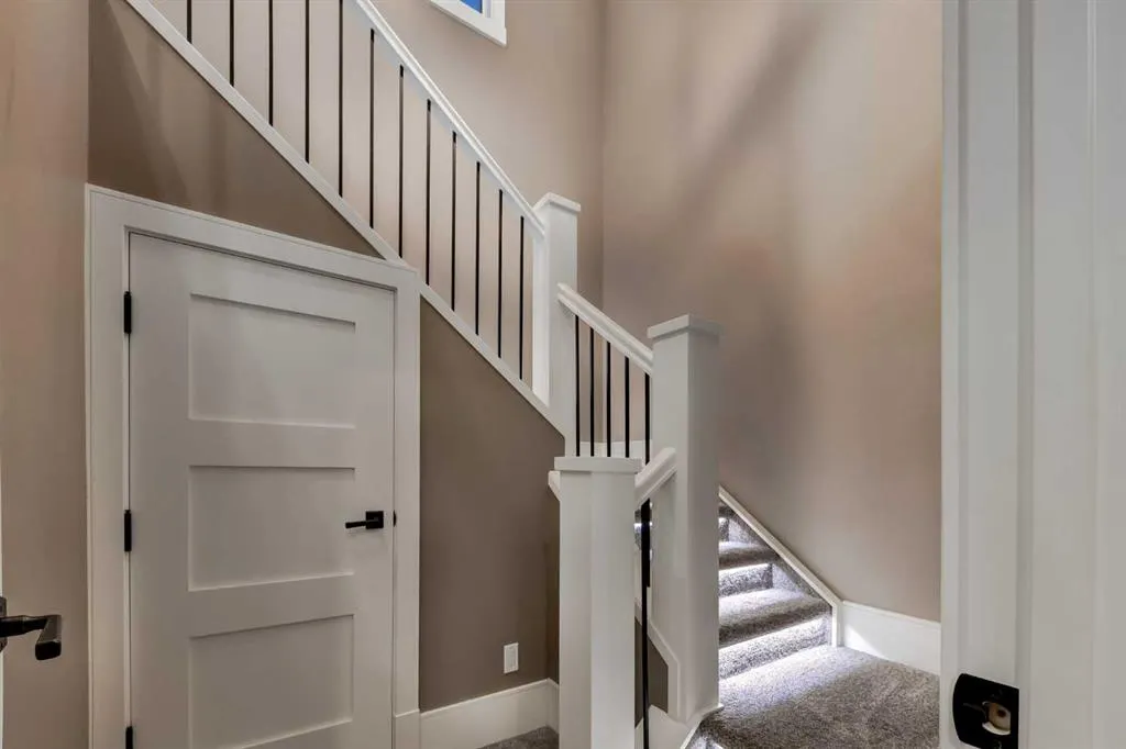 232025 48 Street E, #200