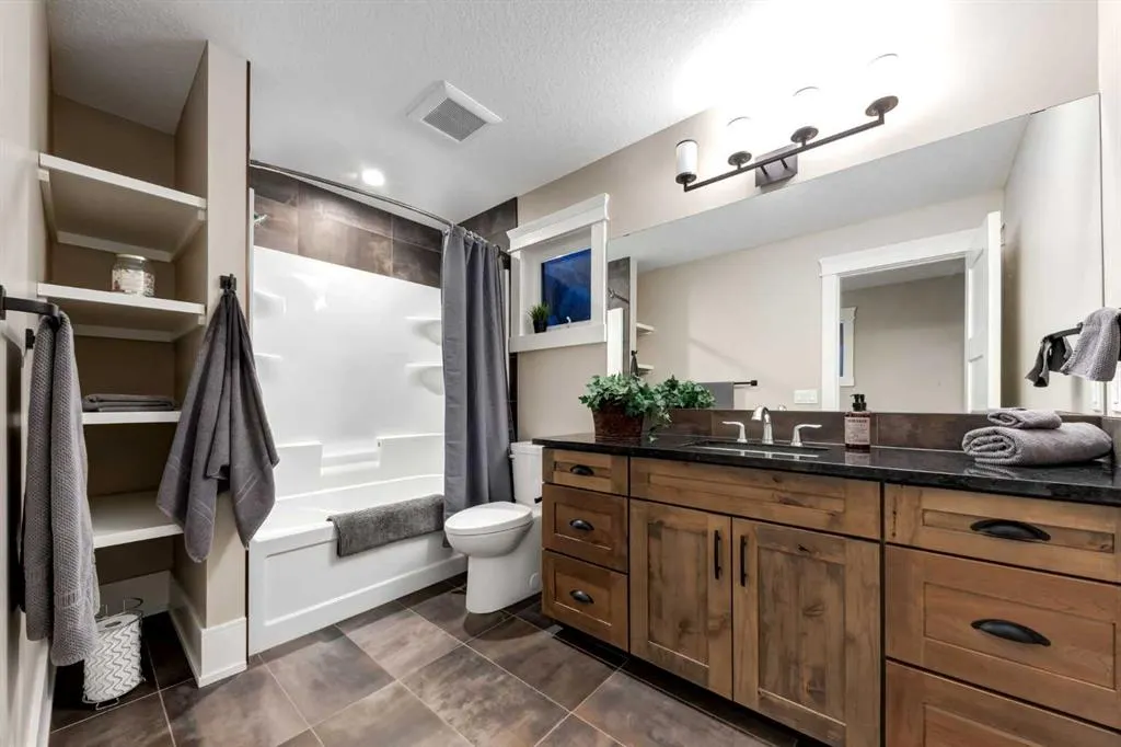 232025 48 Street E, #200