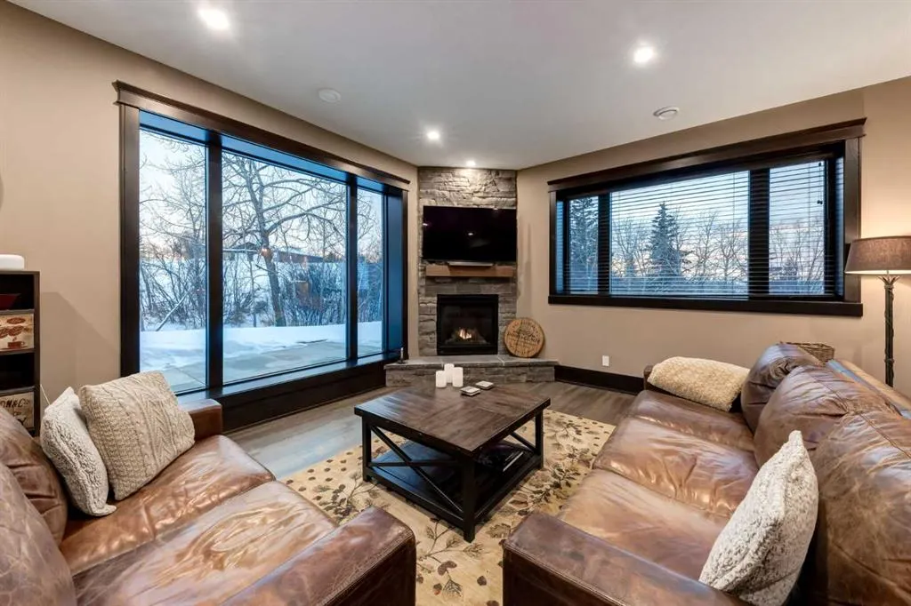 232025 48 Street E, #200