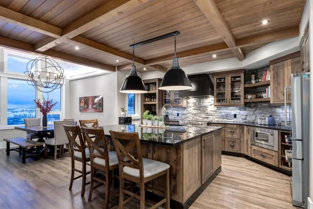 232025 48 Street E, #200