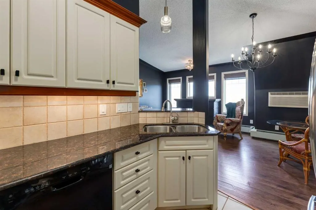 2419 Erlton Road SW, #505