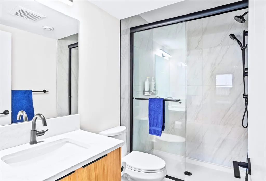 826 7th Street, #1