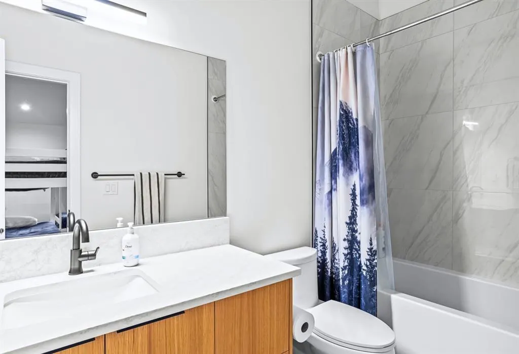 826 7th Street, #1