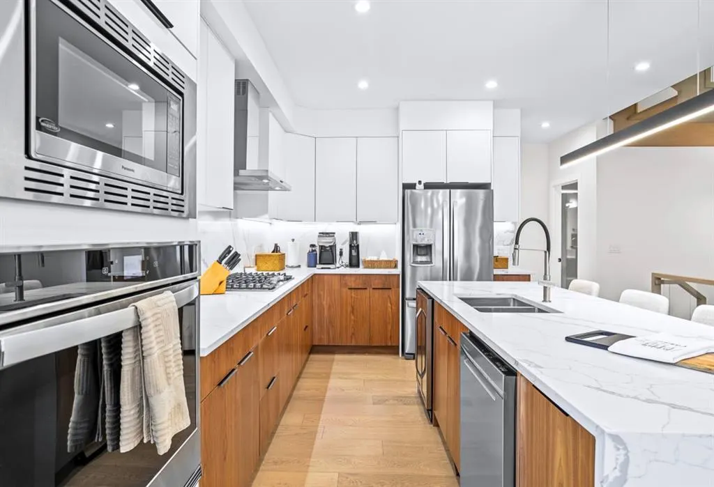 826 7th Street, #1