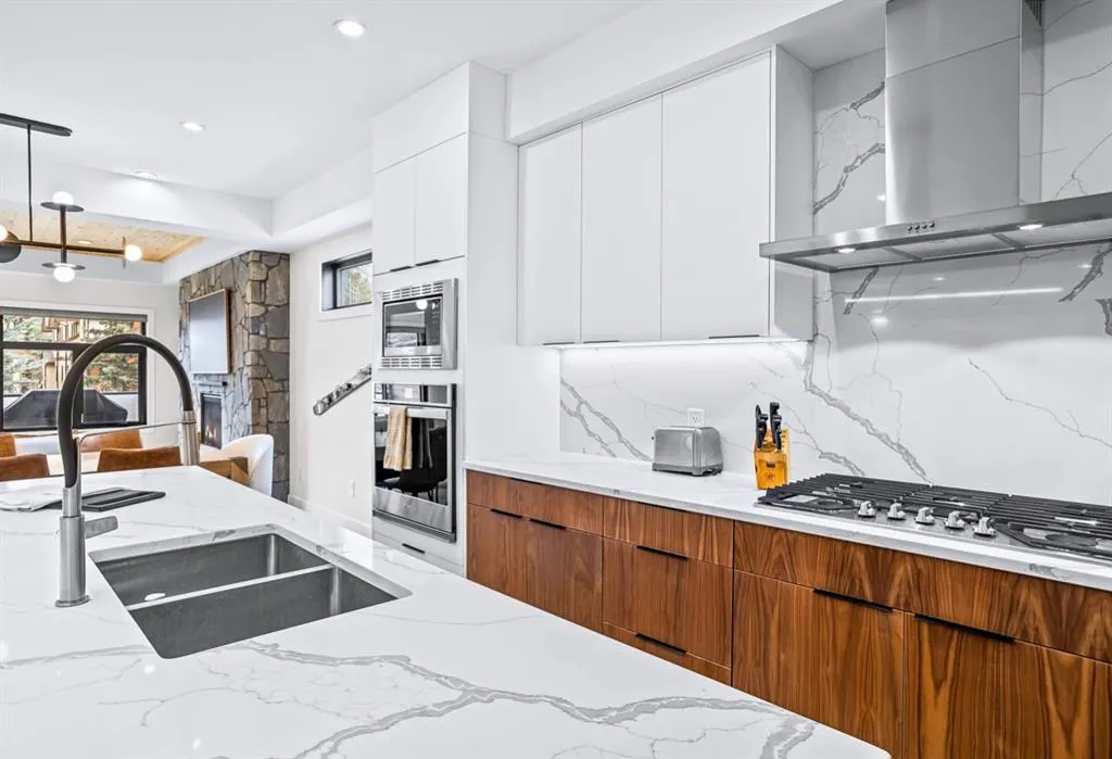 826 7th Street, #1