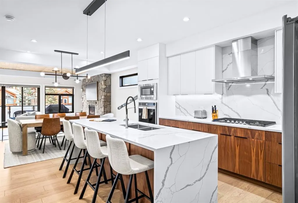 826 7th Street, #1