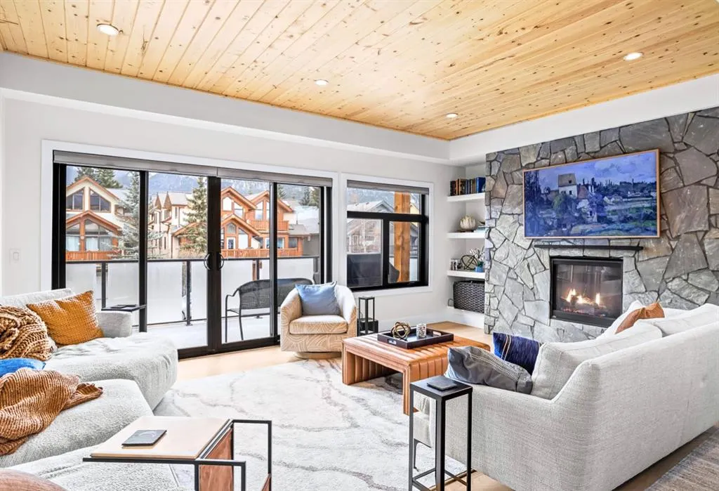 826 7th Street, #1