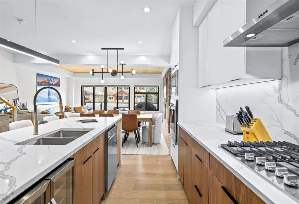 826 7th Street, #1