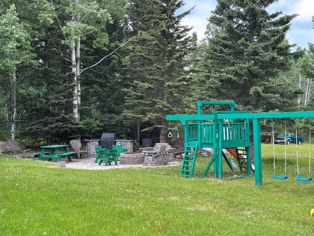 24 Mountain View Park