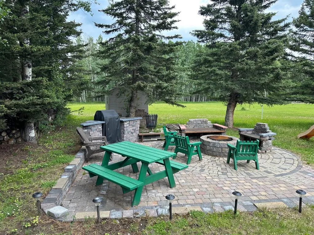 24 Mountain View Park