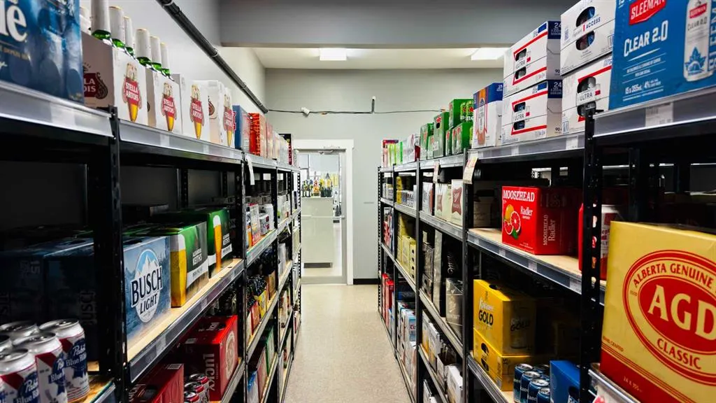 25 Beju Industrial Drive Drive, #102