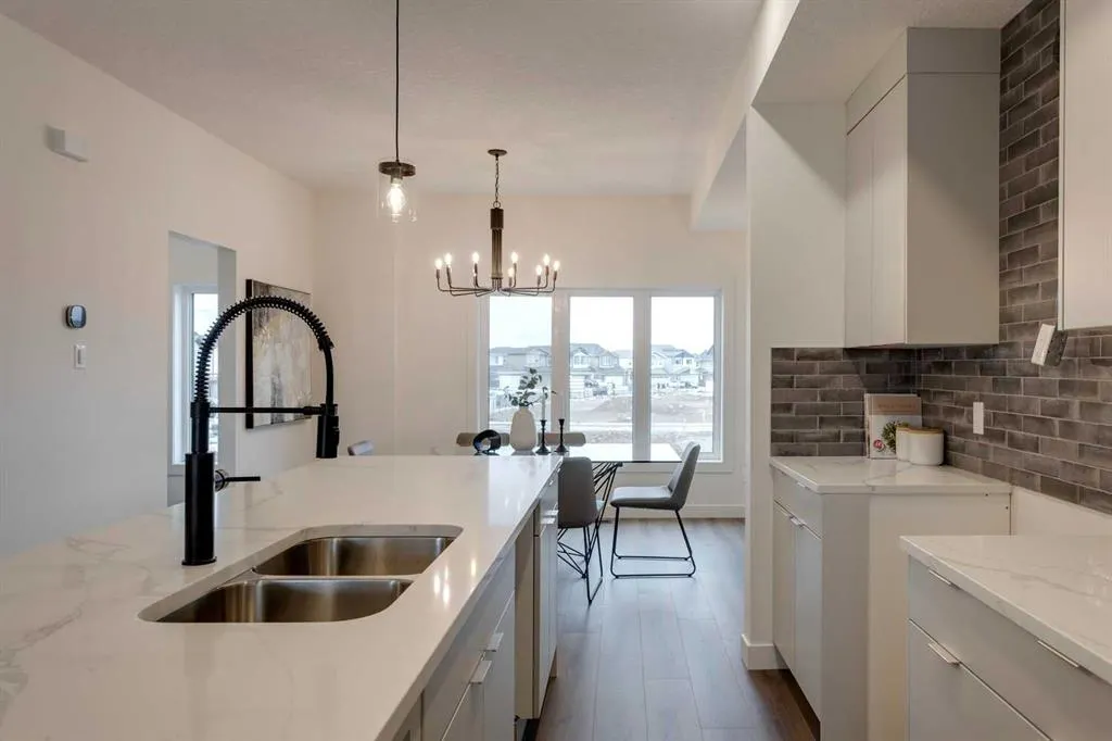 22 Belvedere Terrace SE