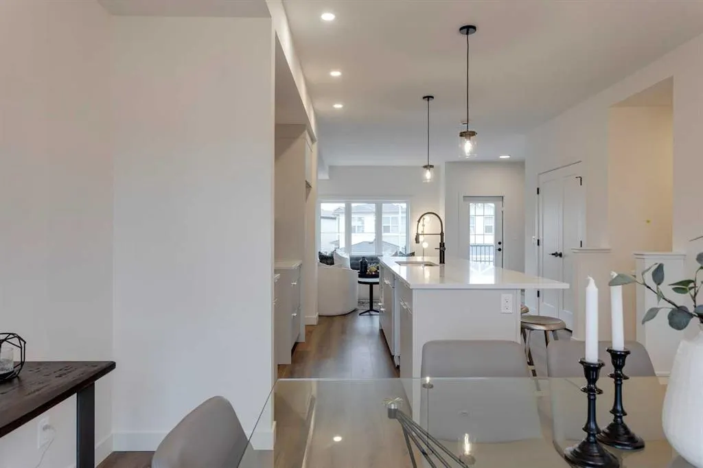 22 Belvedere Terrace SE