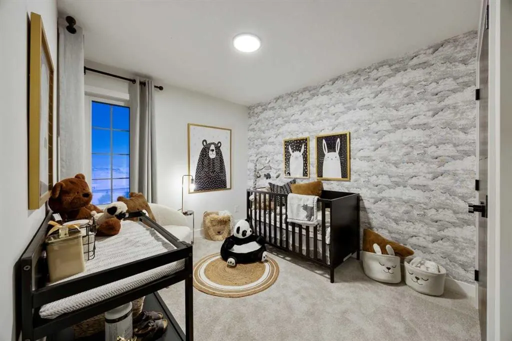 350 Hotchkiss Manor SE