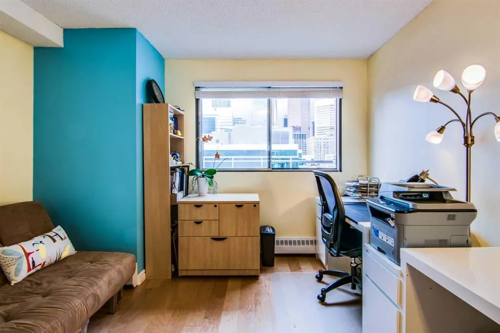 220 13 Avenue SW, #804